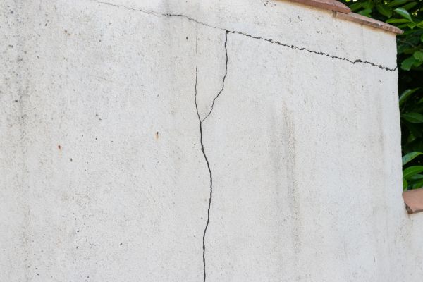 Foundation Crack Patching in Utica